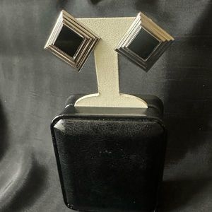 Vintage Carla 14/20 Onyx Earrings